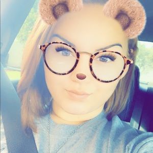 Meet your Posher, Katelyn